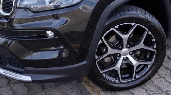 JEEP COMPASS 1.3 T270 TURBO FLEX LIMITED AT6 JEEP COMPASS 1.3 T270 TURBO FLEX LIMITED AT6